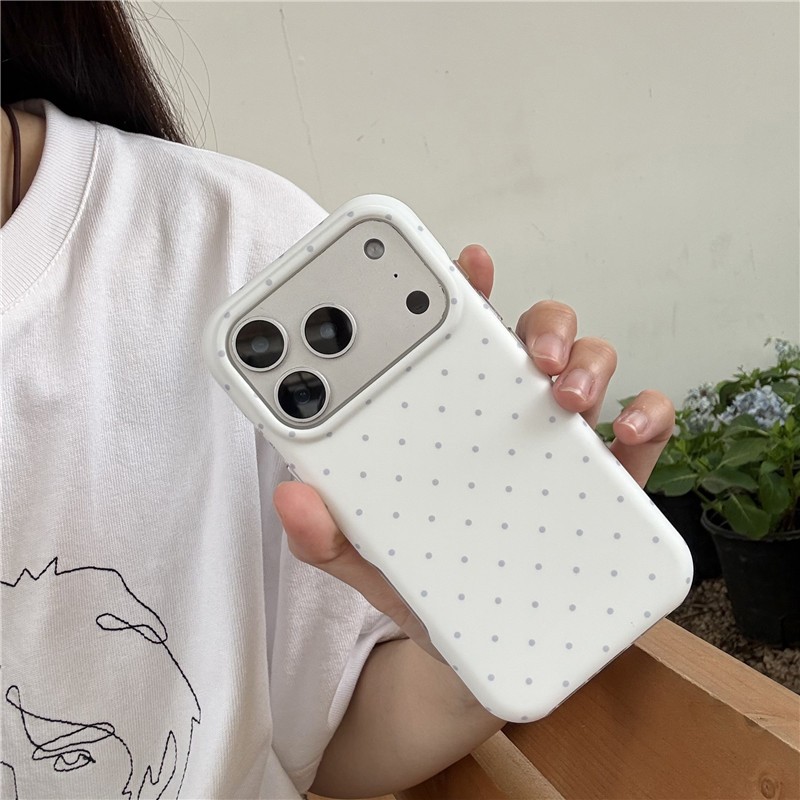 Ốp điện thoại xử lý IMD họa tiết iPhone 17 Pro Max Dots