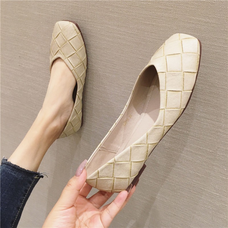 Size Lớn Giày Đế Bằng Nữ Size Lớn 46 Size 45 Size 44 Size 32 Giải Phóng Hàng QIUJING2026