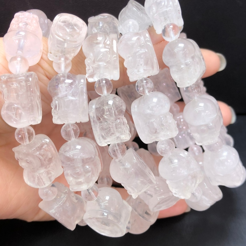 Vòng Tay Sữa Trắng Pha Lê Pixu - Sáng Loáng Từ Sữa Tự Nhiên, Mang Lại May Mắn Cho Bạn