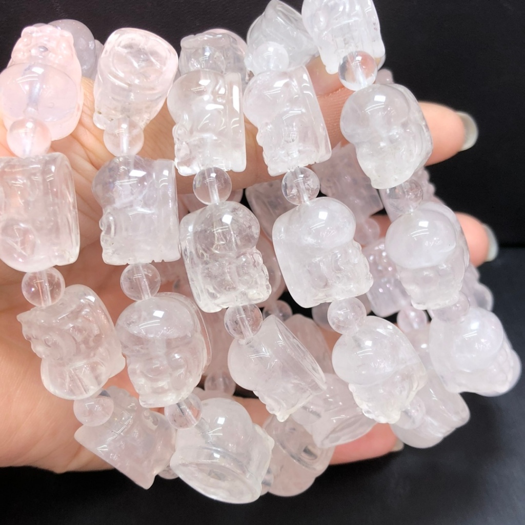 Vòng Tay Sữa Trắng Pha Lê Pixu - Sáng Loáng Từ Sữa Tự Nhiên, Mang Lại May Mắn Cho Bạn