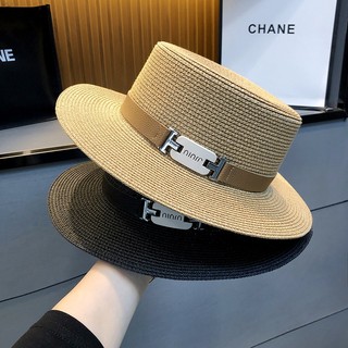 Mũ trang trọng dành cho nữ làm từ rơm, chống nắng hiệu quả, phù hợp cho mùa hè và hoạt động ngoài trời.