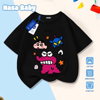 Dịch sang tiếng Việt: Áo phông NASA in hình Shin Cậu Bé Bút Chì, áo cộc tay unisex trẻ em mùa hè, chất cotton thoáng khí.​ Giải thích