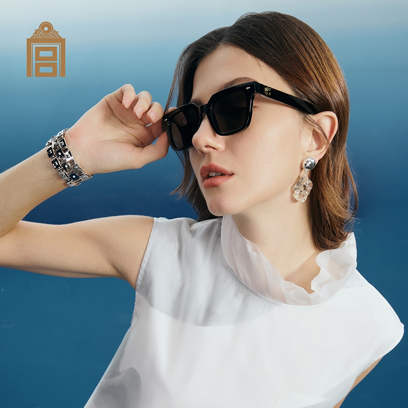 Cyxus  Kính râm phân cực / Kính râm thời trang / Kính râm cao cấp / Chống tia UV400 / Chất liệu TR90 siêu nhẹ / Phiên bản giới hạn từ Bảo tàng Cung điện P1351
