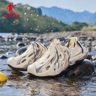 Qiaodan Núi Sandal Thoáng Khí Tắc Rỗng Bãi Biển Đế Mềm Xăng đan Ngoài Trời Nam QXL103262438R