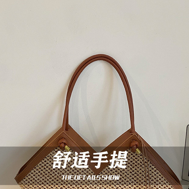 Túi tote dệt rơm sức chứa lớn, đeo vai, phong cách mới