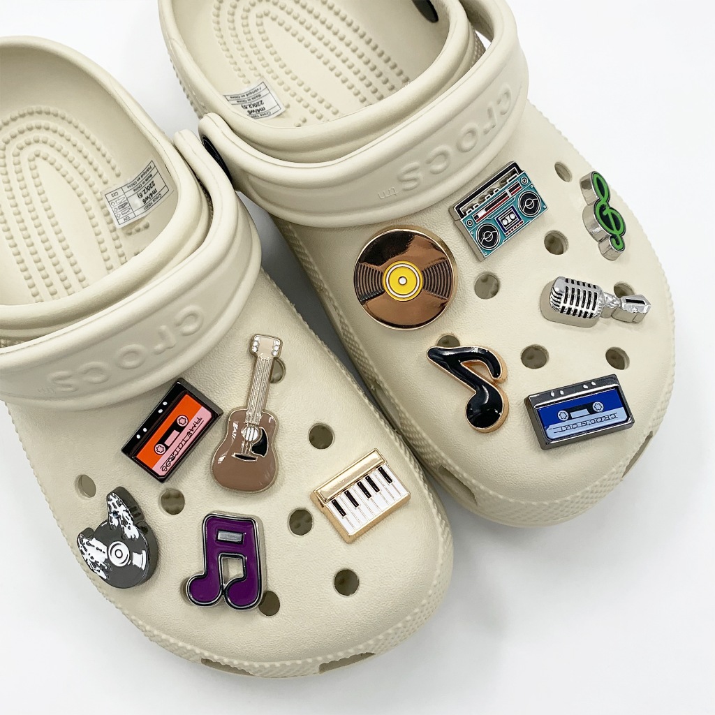 11 Chiếc DIY Tắc Sandal Giày Quyến Rũ Vàng Ngộ nghĩnh Bạc Âm Nhạc Đàn Guitar 3D Nút Lỗ Giày Trang Trí Phụ Kiện Bộ Quà Tặng