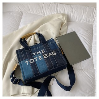 Hàng sẵn có 35 * 11 * 27CM Phong Cách Mới Denim Tương Phản Màu Khâu Túi Tote Di Động Niche Retro Thêu Chữ Túi Đeo Tay Cảm Giác Cao Cấp Ngày Của Mẹ Quà Tặng Ngày Lễ Tình Nhân