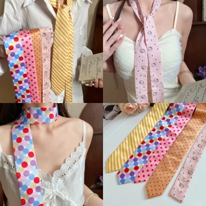 In hình dễ thương khăn satín twilly thiết kế chấm bi và sọc cổ kitty - Phụ kiện thời trang cho nữ