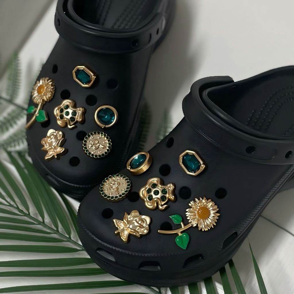 Phụ Nữ Bé Gái Tắc Sandal Giày DIY Quyến Rũ Phong Cách Vintage Xanh Hoa Hướng Dương Mặt Dây Chuyền Nút Lỗ Giày Trang Trí Bộ Phụ Kiện Quà Tặng