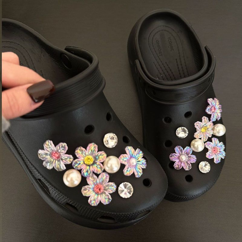 Phụ Nữ Bé Gái Tắc Sandal Giày DIY Quyến Rũ Phong Cách Cổ Tích Nhiều Màu Sắc Hoa Mặt Dây Chuyền Nút Lỗ Giày Trang Trí Bộ Phụ Kiện Quà Tặng