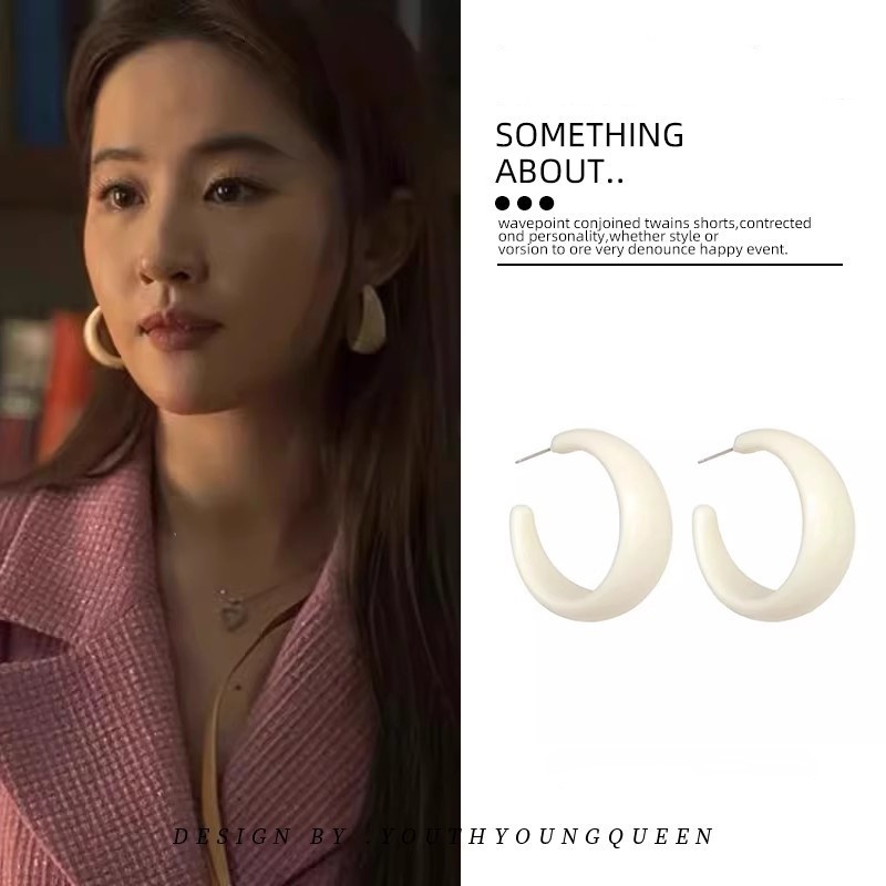 Bông tai cổ điển phong cách Hồng Kông, độc đáo và bán chạy