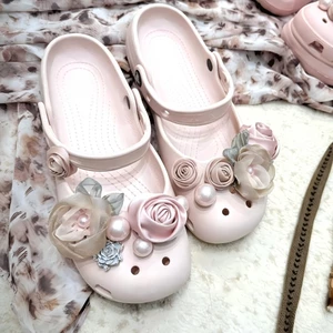 Bé Gái Tắc Sandal Giày DIY Quyến Rũ Công Chúa Hồng Hoa Nút Lỗ Giày Trang Trí Bộ Phụ Kiện Quà Tặng