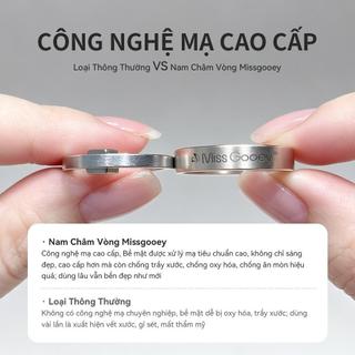 Bộ dụng cụ vẽ móng nghệ thuật Miss Gooey mới với lực hút mạnh, hình tròn từ tính sản phẩm bán chạy giúp tạo lỗ và họa tiết mắt mèo trong vòng 3 giây; công cụ hỗ trợ tuyệt vời cho người mới bắt đầu.