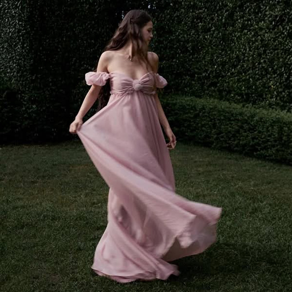 Đầm maxi cổ chém 3D hình eo ôm, style Hàn Quốc ngọt ngào cho mùa hè