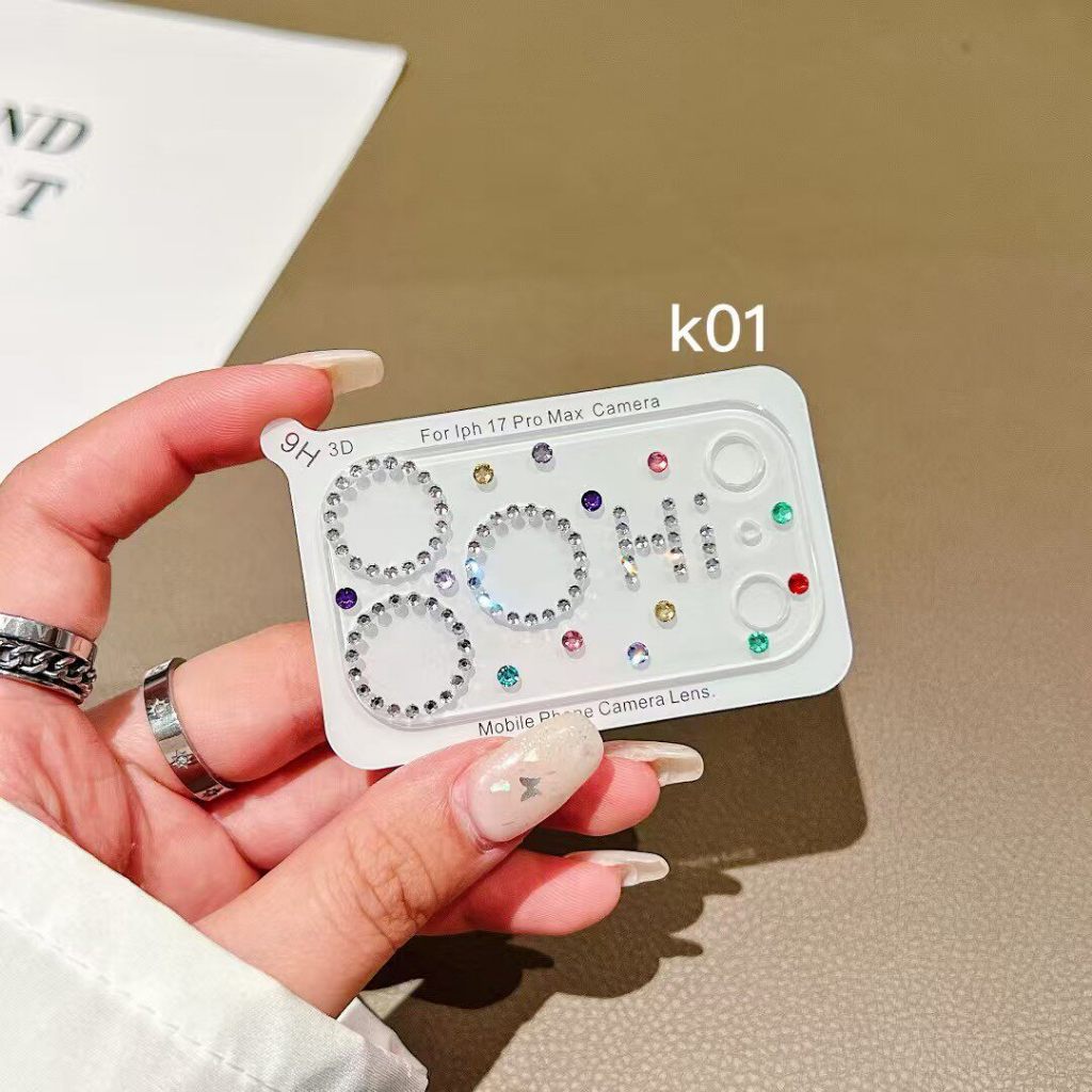 Kính bảo vệ camera iPhone17ProMax đá lấp lánh kim cương trang trí hình trái tim ngôi sao phong cách luxury dán dễ không che ảnh