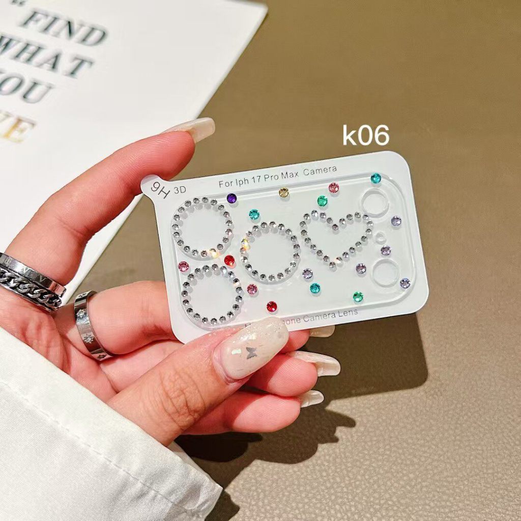 Kính bảo vệ camera iPhone17ProMax đá lấp lánh kim cương trang trí hình trái tim ngôi sao phong cách luxury dán dễ không che ảnh