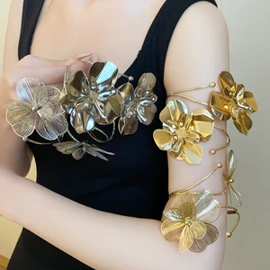 Vàng-Tone Hợp Kim Kim Kim Loại Hoa & Chuồn Chuồn Tay / Cánh Tay Trên Mở Có Thể Điều Chỉnh Tuyên Bố Trang Sức Cho Nữ