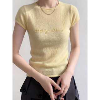 Áo thun ngắn tay thêu màu vàng dành cho nữ mùa hè Thiết kế đẹp độc đáo Dệt kim Ice Silk Top