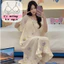 【Có miếng độn ngực】Đầm ngủ nữ mới thu đông 2026 – In hình dễ thương – Cotton 100% thoáng mát – Dáng rộng tay ngắn dài chấm gót – Thoải mái mặc nhà hoặc đi chơi – Váy ngủ nữ đẹp