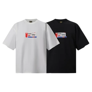 Unisex Loose Oversize Fit Áo thun ngắn tay có bao bì thuốc Phong cách in đồ họa