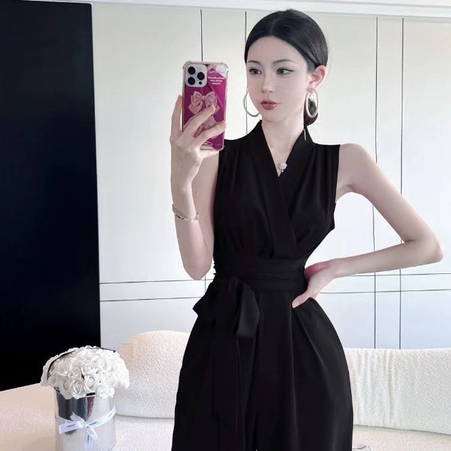 Bộ áo liền quần nữ dáng rộng thẳng, mỏng eo cao - Phù hợp mùa hè, hàng mới về