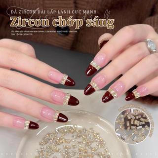 Miss Gooey Bộ móng nghệ thuật dạng dải dài màu bạc sâm panh lấp lánh chất lượng cao đính đá zircon mini đáy phẳng một kiểu trang trí móng tay phổ biến và đang thịnh hành