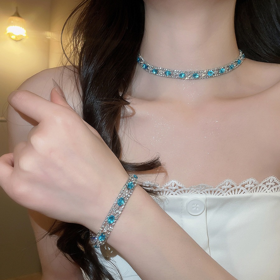 Bộ trang sức 3 mảnh Cubic Zirconia lát đầy đủ tông màu bạc, Vòng cổ Choker, Bông tai thả & Vòng tay Tennis, Bộ tuyên bố sang trọng dành cho nữ
