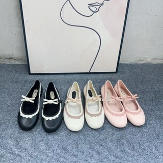 Giày múa ba lê nơ phong cách mới của Brazil Melissa