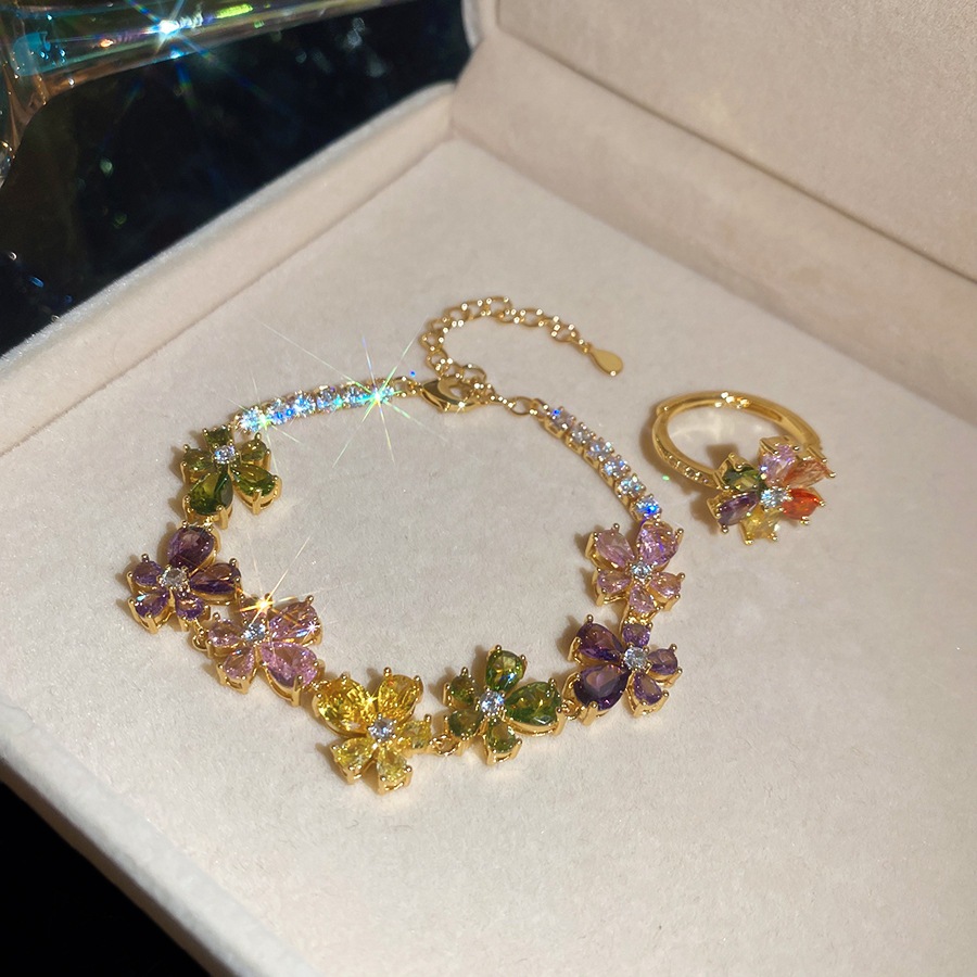 Vòng tay Cubic Zirconia hoa đầy màu sắc tông màu vàng, Dây chuyền có thể điều chỉnh với hoa CZ nhiều màu dành cho nữ