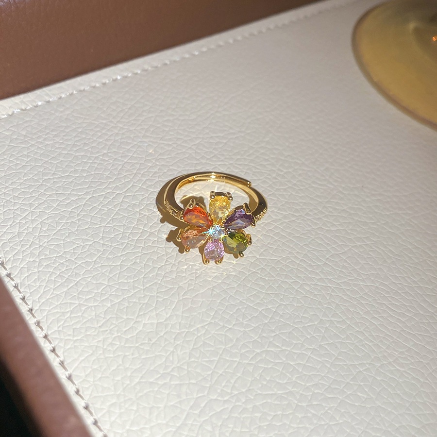 Vòng tay Cubic Zirconia hoa đầy màu sắc tông màu vàng, Dây chuyền có thể điều chỉnh với hoa CZ nhiều màu dành cho nữ