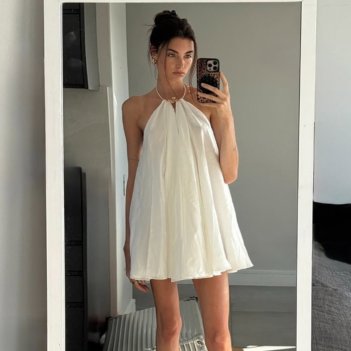 Cutenew Ruched Thanh Lịch Mini Đầm Nữ Nhẫn Kim Loại Dây Tắt Vai Backless Kỳ Nghỉ Bãi Biển Đảng Y2K Phong Cách Thời Trang Bodycon