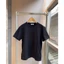 Áo thun ngắn tay ngoại cỡ Unisex, thẻ da tối giản dập nổi Logo chữ cái trên lưng – Đen / Trắng