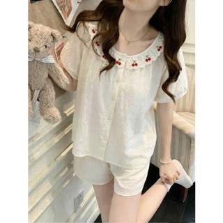 Bộ đồ ngủ màu trơn có đệm ngực cho nữ Bộ đồ gia đình mỏng và mềm mại