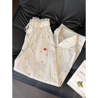 Ren mỏng vừa vặn áo ngủ yếm với miếng đệm ngực sọc hình trái tim bộ quần mặc nhà