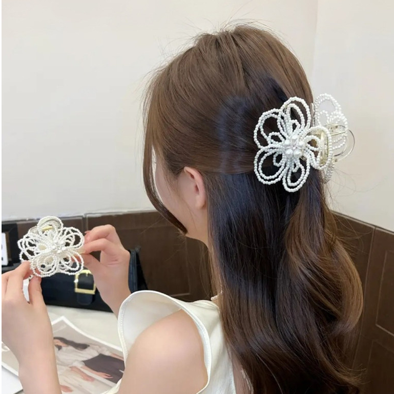 Khuyên tóc giả ngọc trai kẹp hoa nữ cá tính