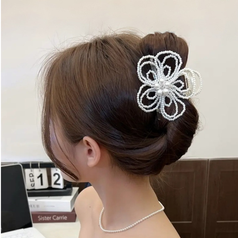 Khuyên tóc giả ngọc trai kẹp hoa nữ cá tính