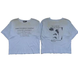 Áo thun Unisex Vintage Washed Đau khổ với họa tiết chân dung màu xanh phai màu trừu tượng