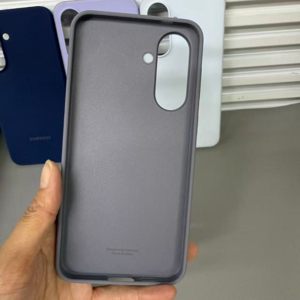 Dành cho silicon lỏng chính hãng từ Samsung cho Galaxy A57 5G Đây là vỏ điện thoại silicon chống trượt và chống rơi bốn gói cho A57 có bao bì