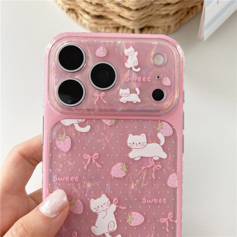 Ốp điện thoại chất liệu Acrylic họa tiết dâu tây cho iPhone 17 Pro max