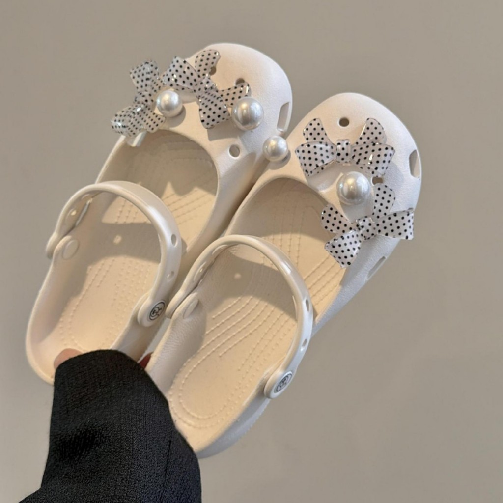 Phụ Nữ Bé Gái Tắc Sandal Giày DIY Quyến Rũ Phong Cách Dễ Thương Trắng Nơ Đen Mặt Dây Chuyền Nút Lỗ Giày Trang Trí Bộ Phụ Kiện Quà Tặng