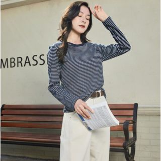 Áo dài tay trong mơ sọc hải quân — Ấm cúng, sang trọng và phong cách vô tận! Hoàn hảo cho Layering hoặc Solo Glam