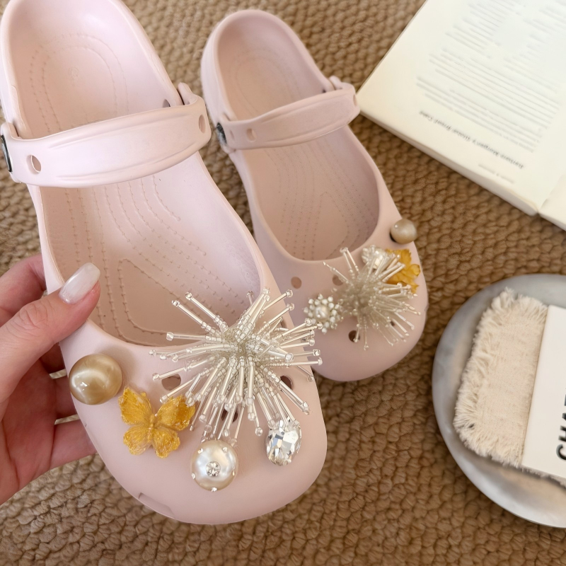 Phụ Nữ Bé Gái Tắc Sandal Giày DIY Quyến Rũ Phong Cách Cổ Tích Bướm Vàng Mặt Dây Chuyền Nút Lỗ Giày Trang Trí Bộ Phụ Kiện Quà Tặng