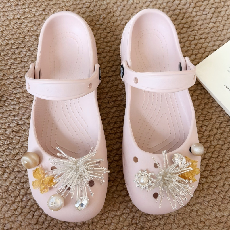 Phụ Nữ Bé Gái Tắc Sandal Giày DIY Quyến Rũ Phong Cách Cổ Tích Bướm Vàng Mặt Dây Chuyền Nút Lỗ Giày Trang Trí Bộ Phụ Kiện Quà Tặng