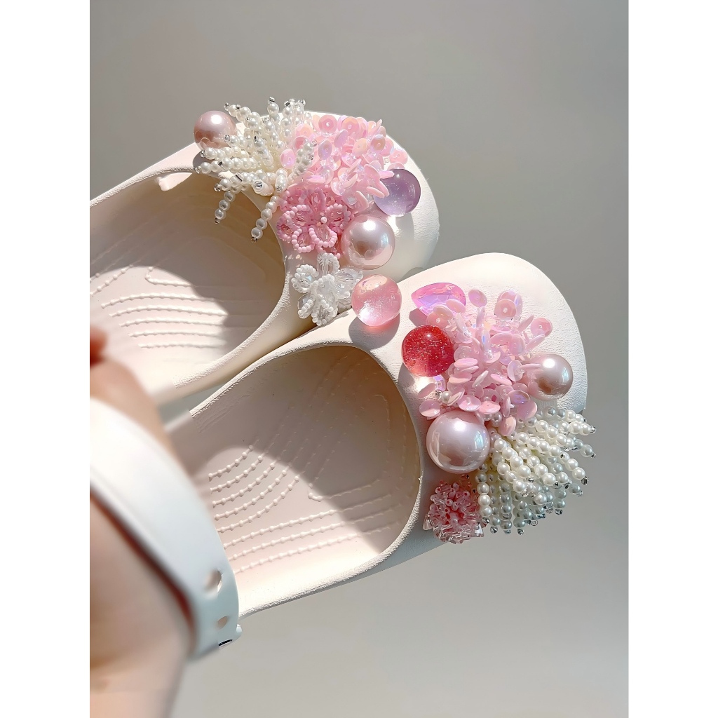 Phụ Nữ Bé Gái Tắc Sandal Giày DIY Quyến Rũ Phong Cách Cổ Tích Hoa Hồng Mặt Dây Chuyền Nút Lỗ Giày Trang Trí Bộ Phụ Kiện Quà Tặng