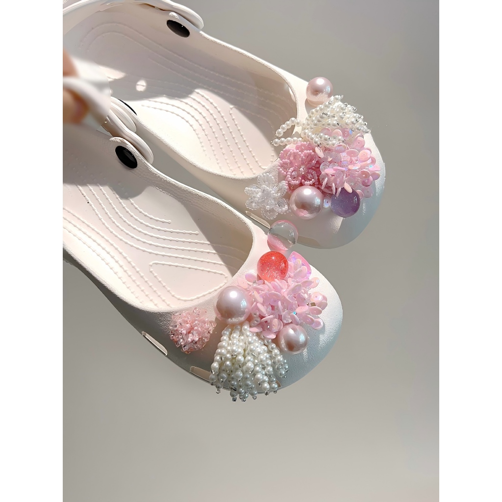 Phụ Nữ Bé Gái Tắc Sandal Giày DIY Quyến Rũ Phong Cách Cổ Tích Hoa Hồng Mặt Dây Chuyền Nút Lỗ Giày Trang Trí Bộ Phụ Kiện Quà Tặng