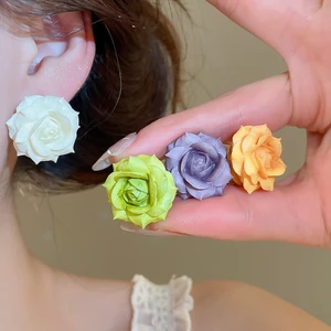 Bông tai hoa hồng, Thiết kế hoa 3D nhiều màu, Bông tai thông thường phong cách tươi mát ngọt ngào cho nữ