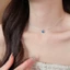 Vòng cổ Hiệu ứng xếp lớp đường vô hình với mặt dây chuyền Cubic Zirconia tròn màu xanh, ngọc trai nhỏ & giọng CZ, Phong cách thanh lịch có thể điều chỉnh Dainty dành cho nữ Trang sức thời trang