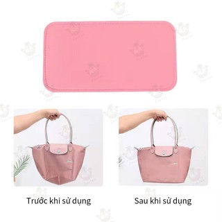 Miếng lót đáy túi bằng nỉ giúp định hình và ngăn túi bị xẹp, phù hợp với túi tote và túi đựng mỹ phẩm