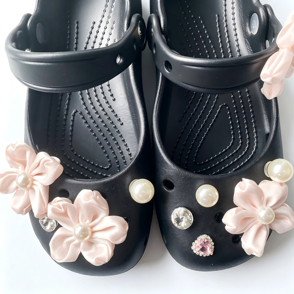 Phụ Nữ Bé Gái Tắc Sandal Giày DIY Quyến Rũ Phong Cách Dễ Thương Hoa Hồng Mặt Dây Chuyền Nút Lỗ Giày Trang Trí Bộ Phụ Kiện Quà Tặng