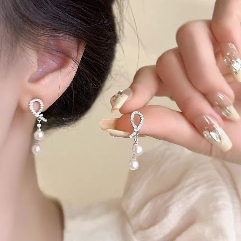 Bông Tai Nơ Ngọc Trai Đính Đá Zircon Chốt Bạc 925 Cho Nữ